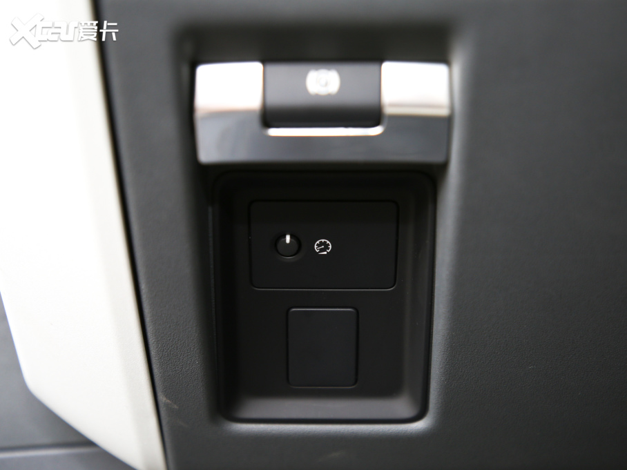 2020lʿ 110 P400 HSE