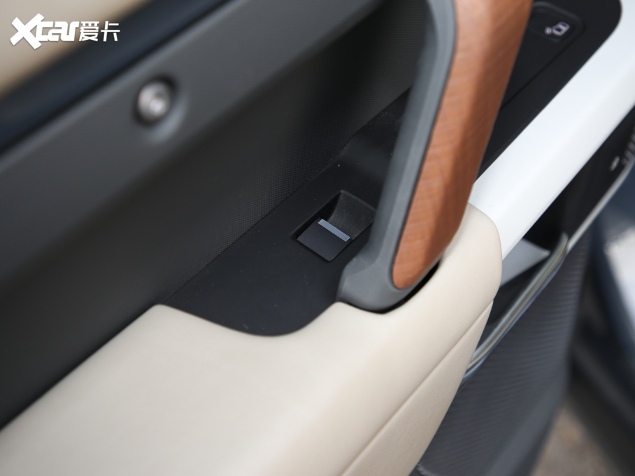 2020lʿ 110 P400 HSE