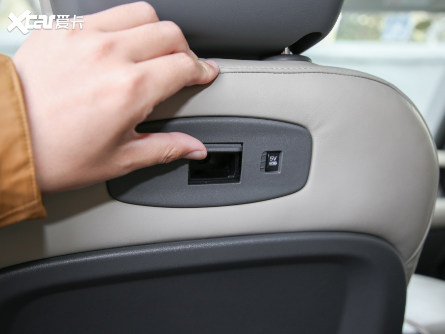 2020lʿ 110 P400 HSE