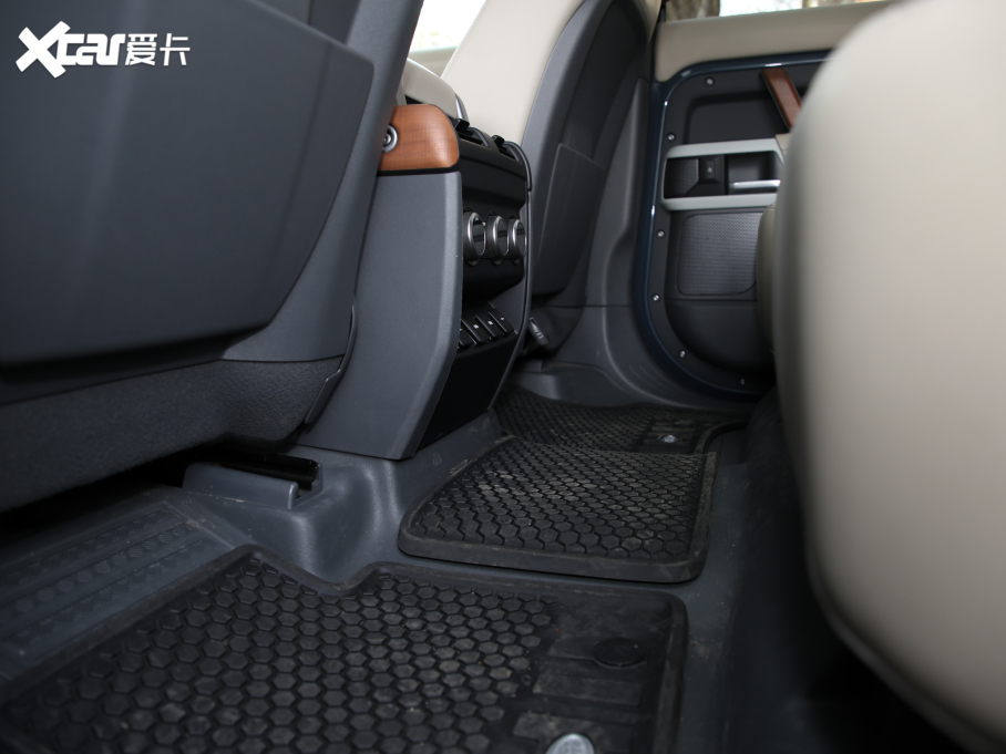 2020lʿ 110 P400 HSE