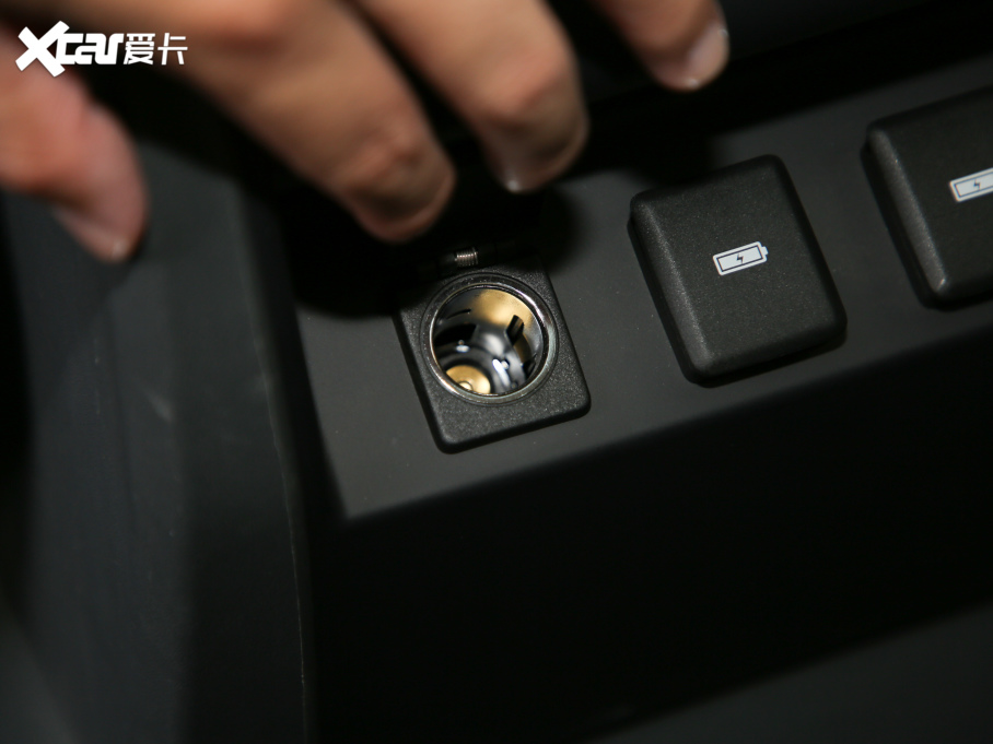 2020lʿ 110 P400 HSE