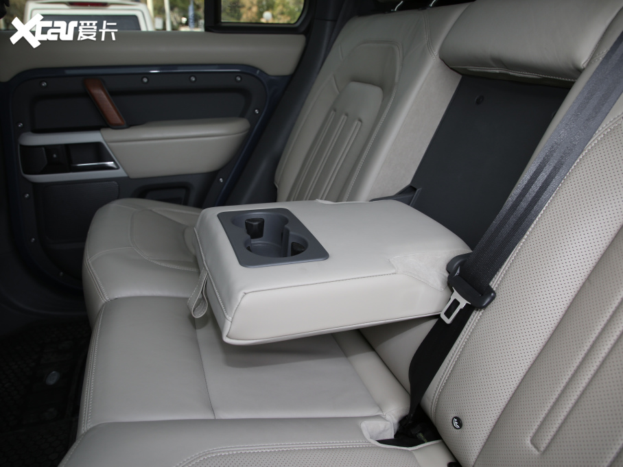 2020lʿ 110 P400 HSE