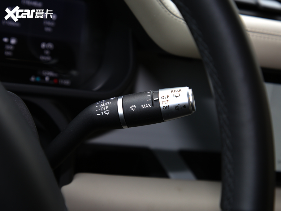 2020l(wi)ʿ 110 P400 HSE