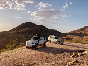 2020110 D240 Urban Pack Ӣ w^