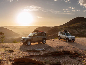 2020110 D240 Urban Pack Ӣ w^