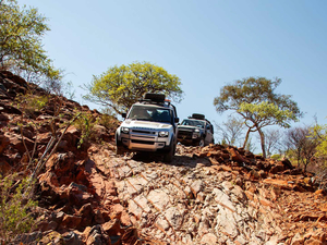 2020110 D240 Urban Pack Ӣ w^