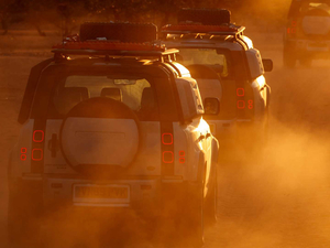 2020110 D240 Urban Pack Ӣ w^