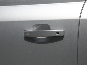 2020110 P400 װl(f)y؄e׼ {T