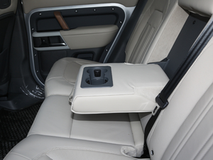 2020110 P400 װl(f)y؄e׼ 