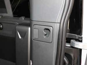 2020110 P400 װl(f)y؄e׼ g