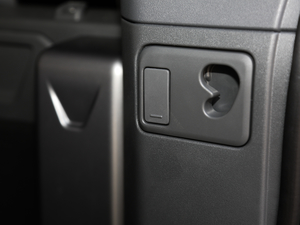 2020110 P400 װl(f)y؄e׼ g