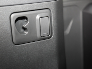 2020110 P400 װl(f)y؄e׼ g