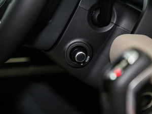 2020110 P400 HSE п؅^(q)