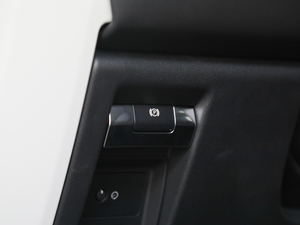 2020110 P400 ؄e v܇Ƅ