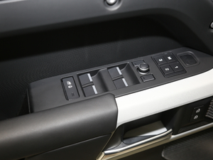 2020110 P400 ؄e п؅^