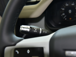 2020110 P400 SE п؅^