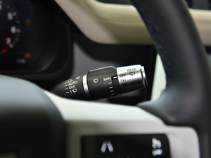 2020110 P400 SE п؅^