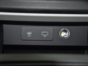 2020110 P400 SE п؅^