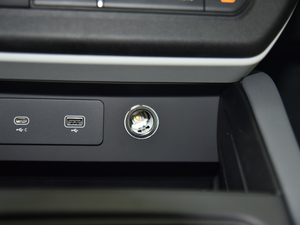 2020110 P400 SE п؅^