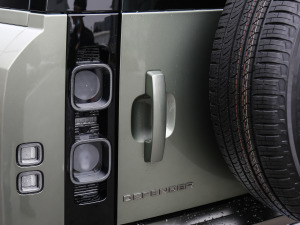 2020110 X P400 (x)(ji)^