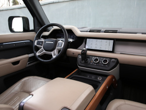 2020110 P400 HSE п؅^