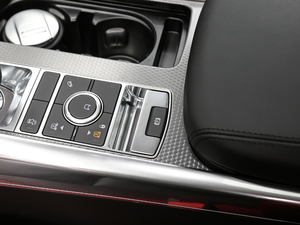 20203.0T L6 HSE Dynamic v܇Ƅ