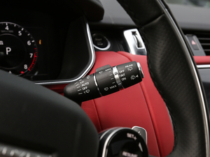 20203.0T L6 HSE Dynamic п؅^