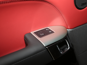 20205.0 V8 SVR п؅^