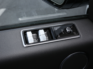 20203.0T L6 SE {܇ƅ^(q)	