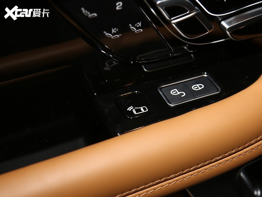 2020 5.0 V8 SC 50 SVذ