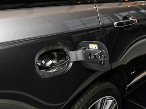 20205.0 V8 SC SVAp儓L w