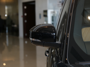 20205.0 V8 SC 50 SVذ ^