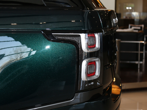 20205.0 V8 SC 50 SVذ ^