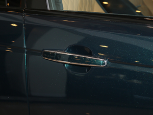 20205.0 V8 SC 50 SVذ ^