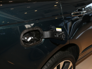 20205.0 V8 SC 50 SVذ w