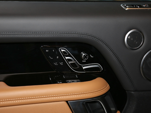 20205.0 V8 SC 50 SVذ g