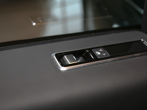 20205.0 V8 SC 50 SVذ g