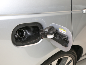 20205.0 V8 SC 50 SVذ w