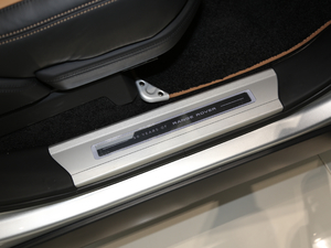 20205.0 V8 SC 50 SVذ g