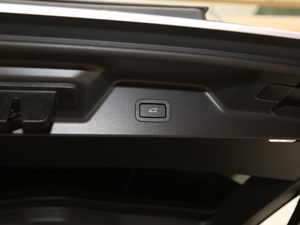 20205.0 V8 SC 50 SVذ g