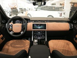 2020款5.0 V8 SC 50周年 SV典藏版 内饰全景
