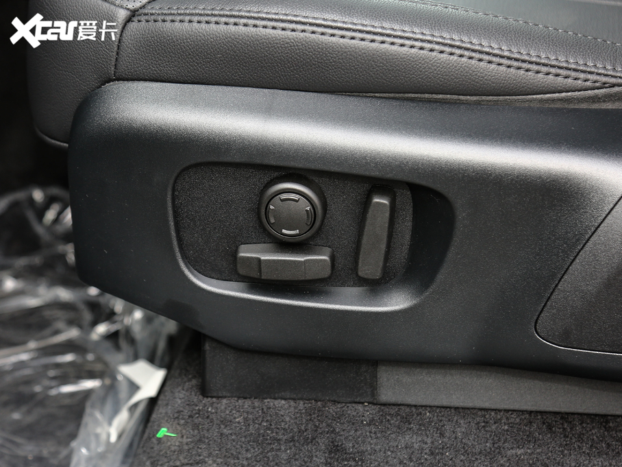 2020l(f)F(xin) 3.0 V6 30؄e