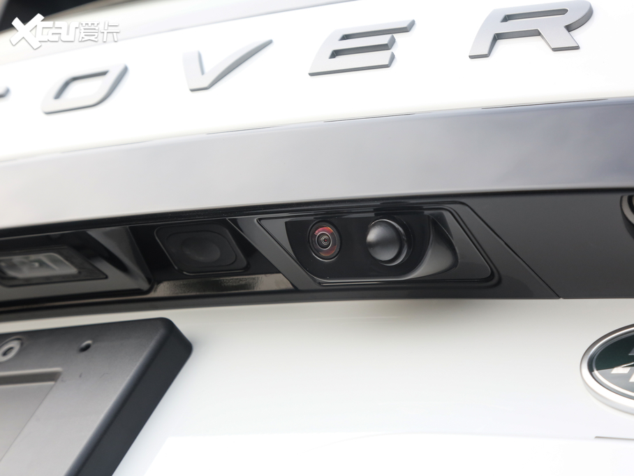 2020l(f)F(xin) 3.0 V6 SE