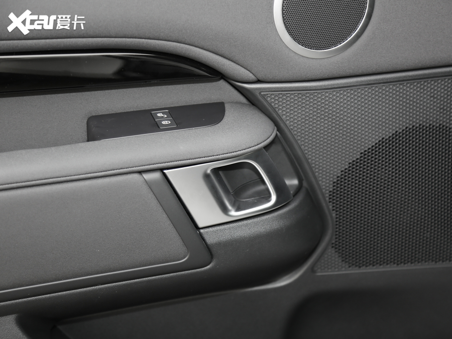 2020l(f)F(xin) 3.0 V6 SE