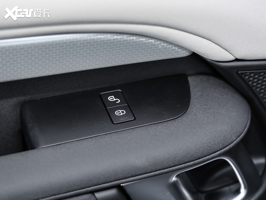 2020l(f)F(xin) 2.0T 30؄e