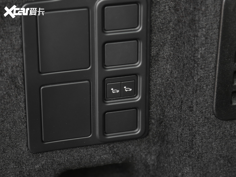 2020l(f)F(xin) 2.0T SE