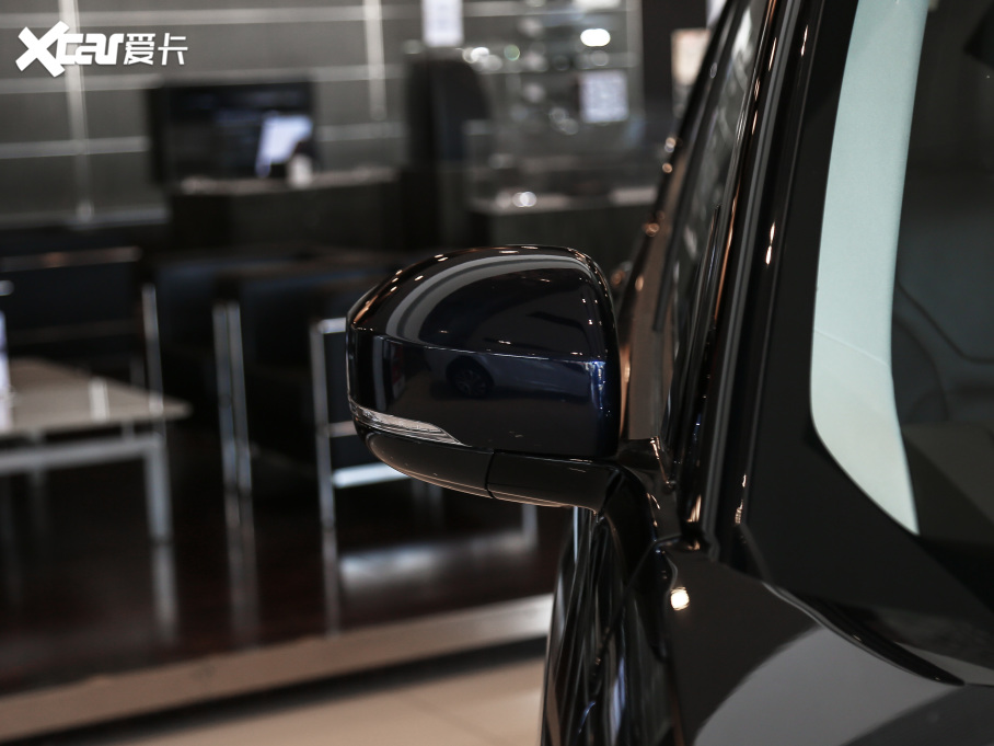 2020l(f)F(xin) 3.0 V6 SE