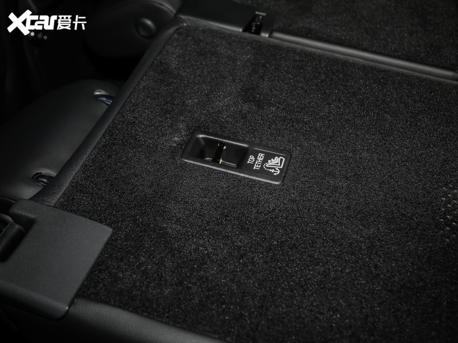 2020l(f)F(xin) 3.0 V6 SE