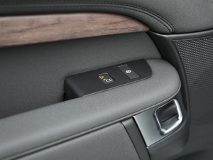 20203.0 V6 HSE п؅^