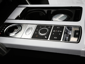 20203.0 V6 HSE п؅^